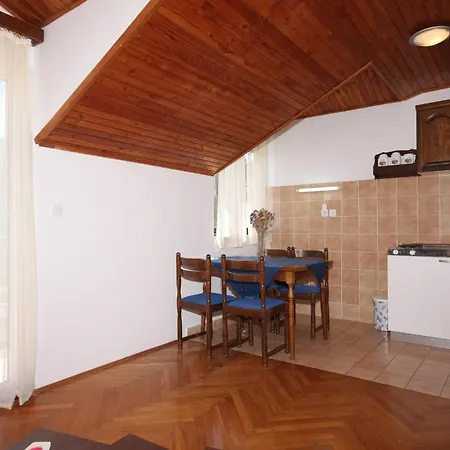 Apartment By The Sea Jelsa, Hvar - 8783